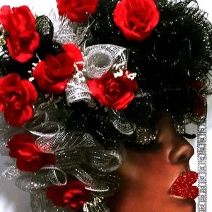 Diva Mothers Day wall hanging wreath